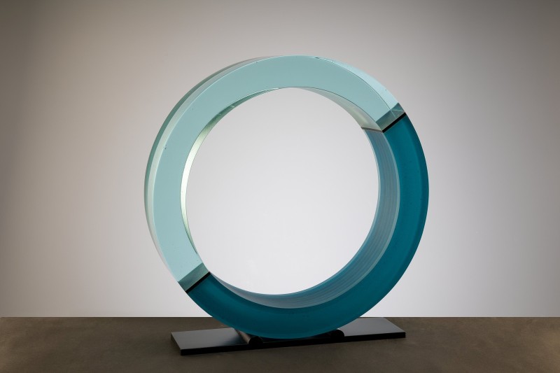 skleněná plastika wesley neal rasko fotografie