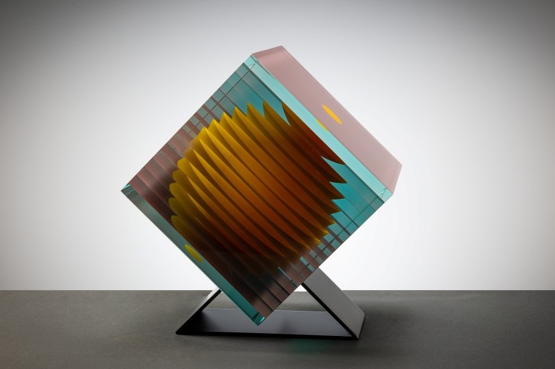 skleněná plastika wesley neal rasko fotografie